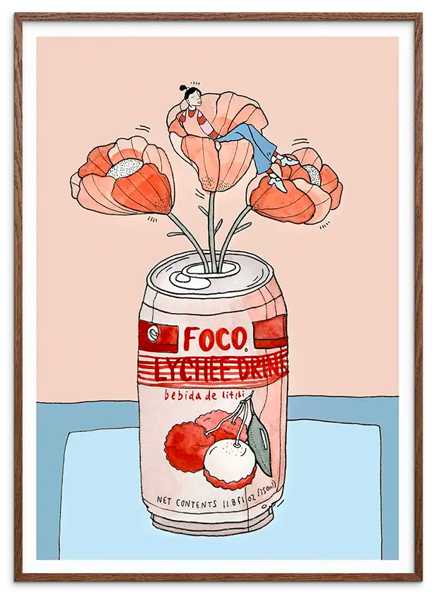Mørk egetræsramme til LYCHEE SODA NAP kunstplakat