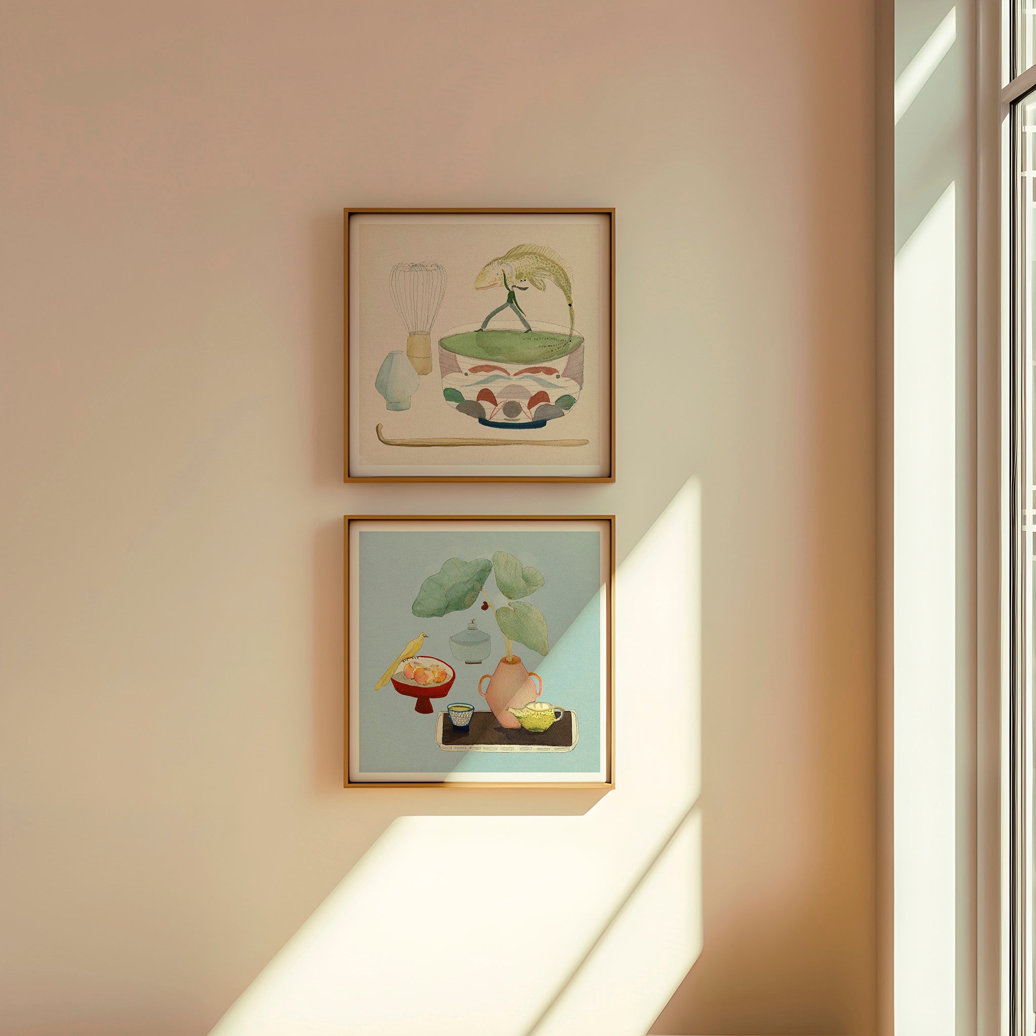 A Tea Table og Matcha Fish kunstplakater med tebord og matchaskål på en solbelyst væg all-groups
